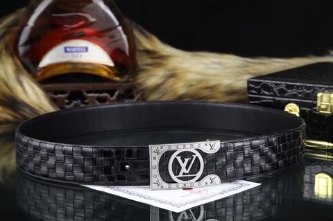 THẮT LƯNG NAM LV* DA BÒ DẬP KIM CƯƠNG – BẢN 40MM,