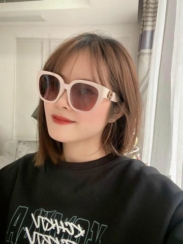 KÍNH MẮT NỮ DR FORM VUÔNG OVERSIZE SANG TRỌNG – ĐIỂM NHẤN CHI TIẾT KIM LOẠI BÊN GỌNG