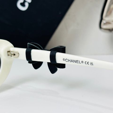 KÍNH MẮT NỮ C N DÁNG MẮT MÈO PHỐI NƠ 3D KIÊU KỲ