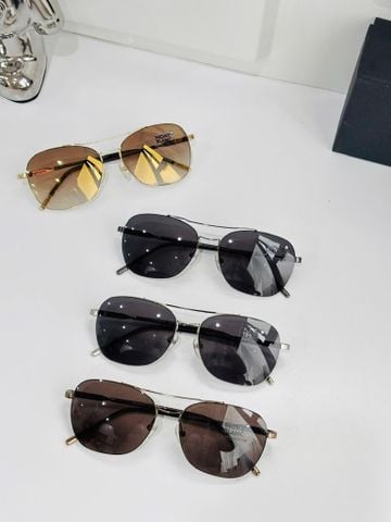 KÍNH MÁT NAM NỮ MB DÁNG VUÔNG TINH GỌN – GỌNG KIM LOẠI SANG TRỌNG