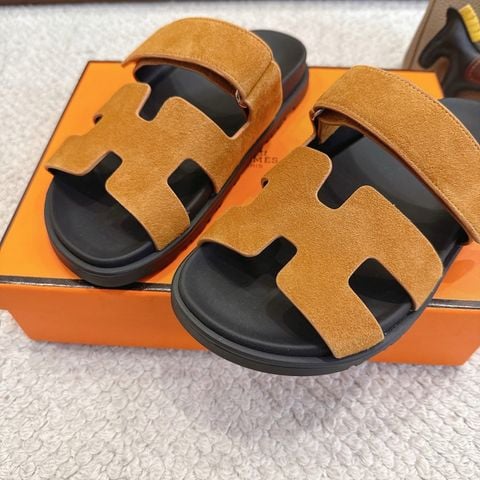 SANDAL NAM NỮ H M DÁNG CHYPRE DA LỘN ÔM CHÂN SANG GỌN