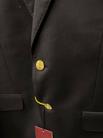 BỘ SUIT NAM G C SINGLE-BREASTED PHOM TAILORED, CÚC KIM LOẠI ÁNH VÀNG