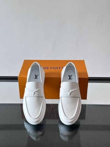 GIÀY SLIP-ON NAM L V DA THẬT VÂN HẠT, PHOM MOCC-TOE ĐẾ DÀY HIỆN ĐẠI