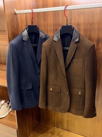 ÁO BLAZER DA NAM VÂN GỖ EMBOSS