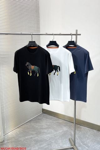ÁO THUN NAM NỮ H M HOẠ TIẾT NGỰA ICONIC – FORM CHUẨN,
