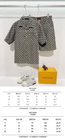 BỘ NAM GC ÁO SƠ MI NGẮN TAY + QUẦN SHORT DENIM JACQUARD GG PHOM RESORT SANG