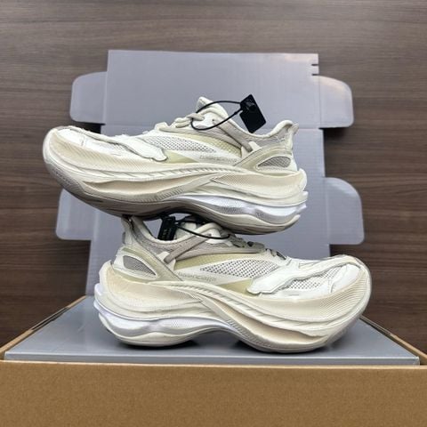 GIÀY SNEAKER NAM NỮ B L C G JET SNEAKER WORN-IN EFFECT