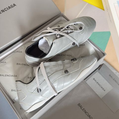 GIÀY NỮ SNEAKER BAL CITY STUDS – TOÀN MÀU ĐẸP