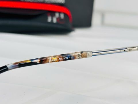 KÍNH NỮ CH* VHE169 NEW 2025 – GỌNG KIM LOẠI SIÊU MẢNH, CÀNG ACETATE HỌA TIẾT