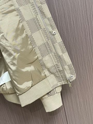 ÁO KHOÁC NAM L V JACQUARD CARO DAMIER – PHOM GỌN ĐẲNG CẤP