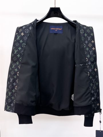 ÁO KHOÁC NAM L V PHOM BLOUSON HỌA TIẾT ĐA SẮC