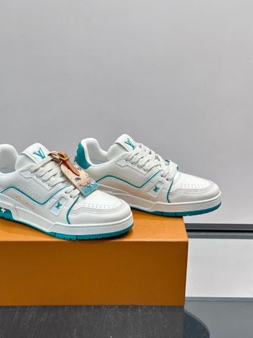 GIÀY SNEAKER NAM L V TRAINER – SILHOUETTE BÓNG RỔ CỔ ĐIỂN, DA BÊ GRAINED
