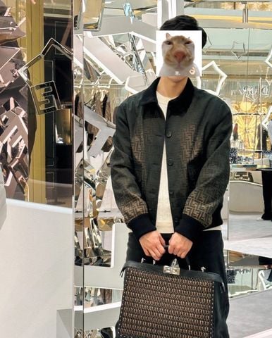 ÁO KHOÁC NAM FD* MONOGRAM DỆT NỔI LÓT CUPRO NÚT SỪNG CAO CẤP