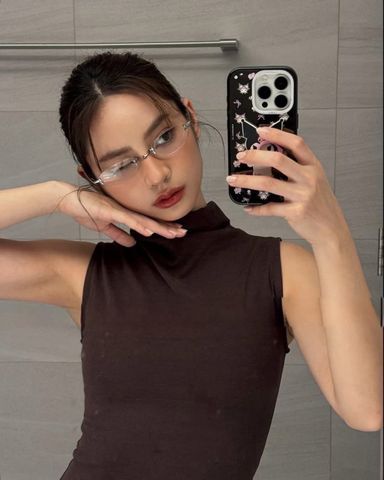 KÍNH MẮT NỮ GM DÁNG OVAL THANH MẢNH – TỐI GIẢN NHƯNG RẤT “SANG