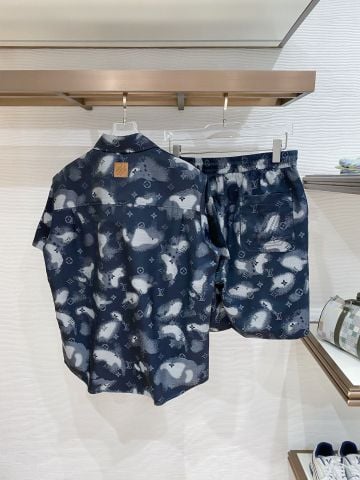 SET ÁO SƠ MI NGẮN TAY QUẦN SHORT NAM L V HỌA TIẾT MONOGRAM LOANG DỆT JACQUARD