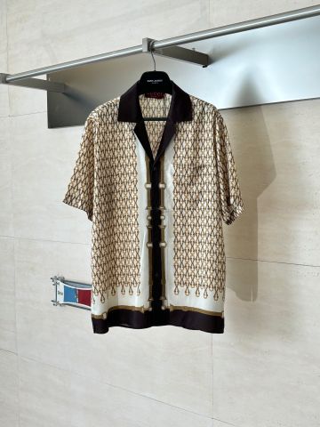 BỘ NAM GC HỌA TIẾT MÃ THỦ ĐA SẮC PHỐI CỔ BẺ SANG TRỌNG ÁO