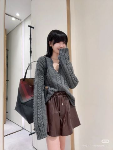 ÁO LEN NỮ LOE* V-NECK CABLE-KNIT XÁM CHARCOAL