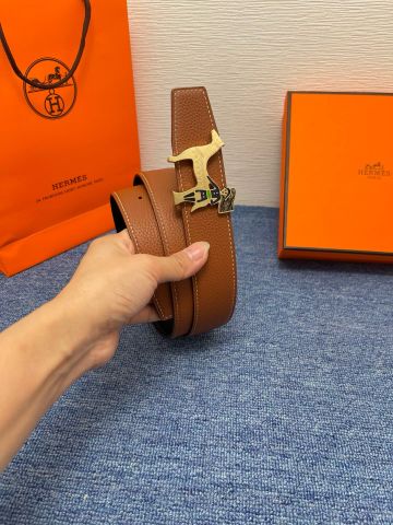 THẮT LƯNG NAM H M KHÓA KỴ SĨ BIỂU TƯỢNG 2 MẶT BẢN 3.8CM