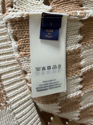 ÁO CARDIGAN NAM L V DAMIER DỆT INTARSIA Ô THOÁNG