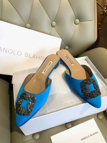 GIÀY SỤC NỮ MB LỤA SATIN SANG TRỌNG – KHÓA ĐÍNH ĐÁ “BÔNG TUYẾT” TINH XẢO