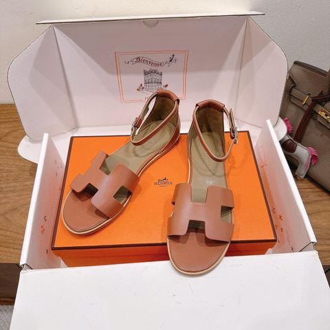 Sandal nữ Herme*s ECLAIR GÓT PHẲNG  MÀU MỚI – TÔN CHÂN NHẸ, ĐI CẢ NGÀY VẪN ÊM