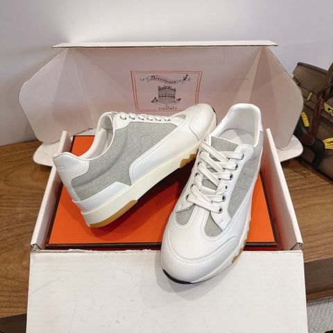 SNEAKER NAM NỮ H M TRAIL PHOM CHẠY CLASSIC – DA BÒ & LƯỚI DỆT