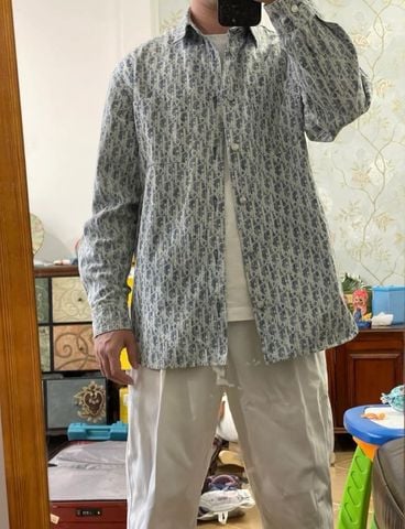ÁO SƠ MI NAM D R KASURI DENIM – KỸ THUẬT SỢI NHUỘM PHÂN ĐOẠN, HIỆU ỨNG RÚT MÀU ĐỘC ĐÁO