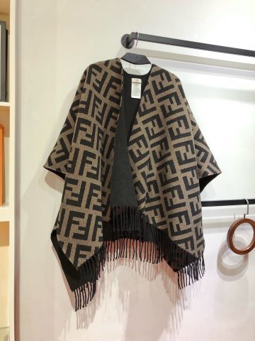 ÁO CHOÀNG NỮ FEN* LEN WOOL CASHMERE FF MONOGRAM