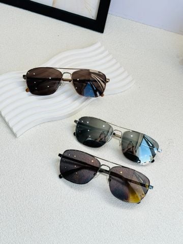 KÍNH MÁT NAM NỮ MB DÁNG OVAL TỐI GIẢN SANG TRỌNG – GỌNG KIM LOẠI MẢNH THANH LỊCH