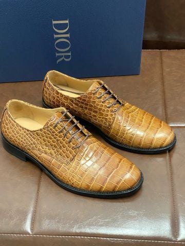GIÀY DERBY NAM D R MŨI VUÔNG BO TRÒN DA BÒ CROCO-EMBOSSED