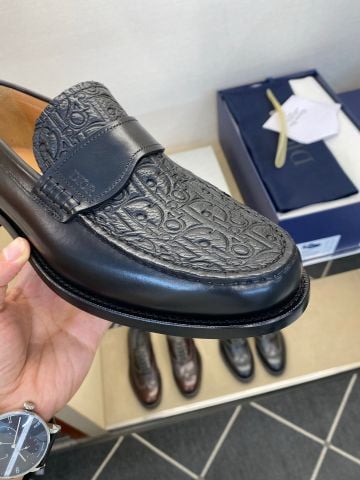 GIÀY LOAFER NAM Di*or* * DA BÊ DẬP VÂN – PHIÊN BẢN LỊCH LÃM