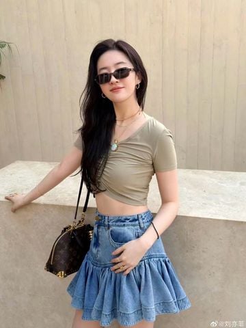 KÍNH MẮT NAM NỮ L V – RECTANGULAR FRAME, CÀNG PHỐI KIM LOẠI KHẮC CHÌM