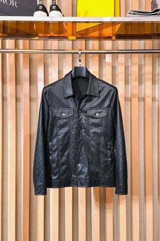 ÁO KHOÁC DA NAM GC DẬP MONOGRAM CỔ BẺ MŨ ẨN PHOM CAO CẤP
