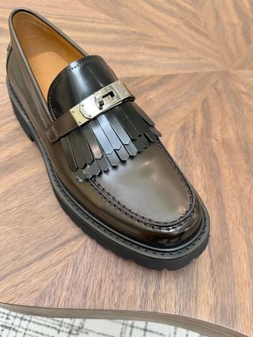 GIÀY NAM LOAFER H M DA BÓNG MỜ PHỐI FRINGE KELLY ĐẾ CAO BẢN LỚN