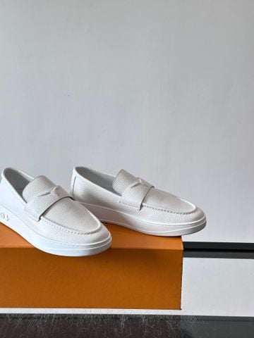 GIÀY SLIP-ON NAM L V DA THẬT VÂN HẠT, PHOM MOCC-TOE ĐẾ DÀY HIỆN ĐẠI