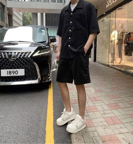 BỘ NAM GC ÁO SƠ MI NGẮN TAY + QUẦN SHORT DENIM JACQUARD GG PHOM RESORT SANG