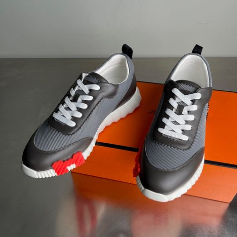 GIÀY THỂ THAO NAM H M BOUNCING PHỐI CHẤT LIỆU HIỆN ĐẠI