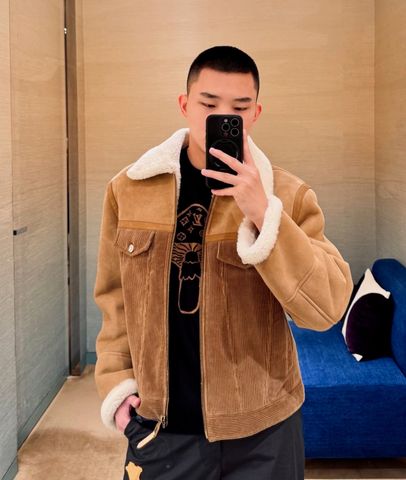 ÁO KHOÁC NAM L V PHỐI DA LÌ – NHUNG GÂN, CỔ BẺ LÓT LÔNG CỪU DÒNG SKI CAO CẤP