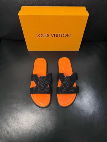 DÉP NAM LV WATERFRONT MULE QUAI H MONOGRAM DẬP NỔI,