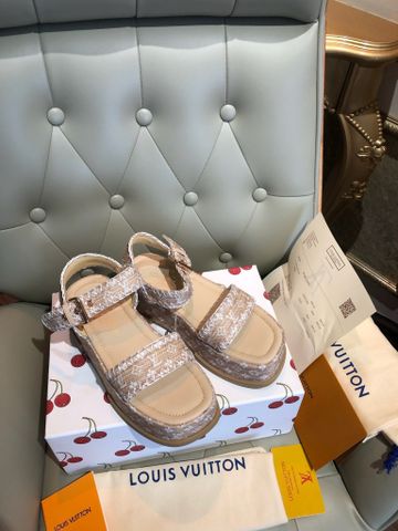 SANDAL NỮ LV* MAYA PLATFORM – MONOGRAM DENIM THÊU CHERRY – ĐẾ 5.5CM