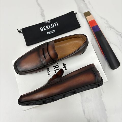 GIÀY MOCCASSIN NAM B R L T SATURNIN SCRITTO DA BÊ PATINA CHỮ KHẮC NGHỆ THUẬT