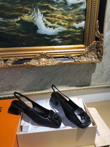 Giày nữ L*V  slingback đục lỗ thời thượng