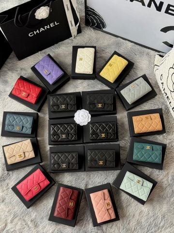 VÍ NỮ CN CLASSIC FLAP CARD HOLDER CHẦN TRÁM KHÓA CC KIM LOẠI SANG TRỌNG