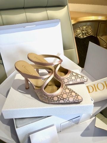 SANDAL CAO GÓT NỮ DR ĐÍNH ĐÁ HỌA TIẾT CANNAGE SANG TRỌNG – MŨI NHỌN KIÊU SA, BẮT SÁNG TINH TẾ