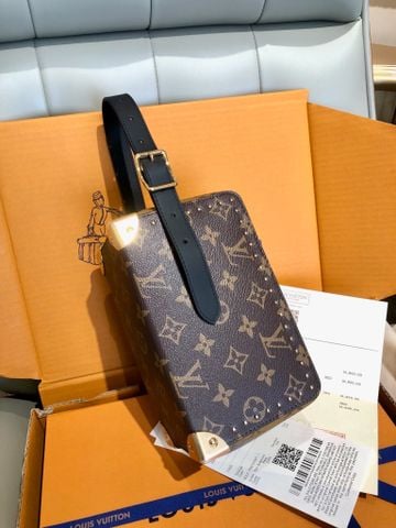 TÚI CẦM TAY L V LOCKER DOPP KIT TRUNK MONOGRAM REVERSE PHOM HỘP SANG TRỌNG