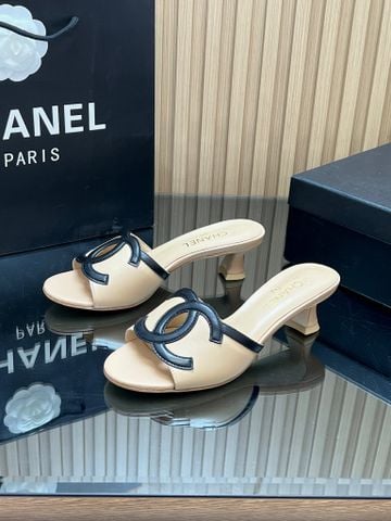 SANDAL CAO GÓT NỮ CN LOGO CC BẢN LỚN GÓT MÈO 5CM