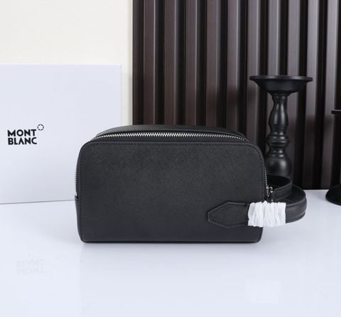 TÚI CẦM TAY NAM M B SARTORIAL WASHBAG DA BÊ VÂN SAFFIANO – PHOM NECESSAIRE GỌN SANG, KHÓA ZIP KIM LOẠI SẮC NÉT