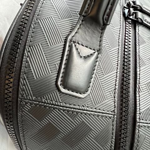 BALO NAM MONTBLANC EXTREME 3.0 LARGE BACKPACK – DA BÒ FULL-GRAIN DẬP NỔI SIGNATURE MOTIF, 3 NGĂN LỚN