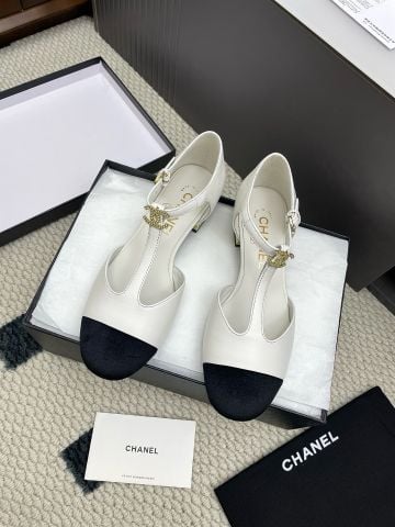 GIÀY NỮ CHNEL* ĐẾ ĐÍNH NGỌC TRAI T-STRAP MARY JANE