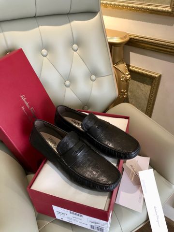 Giày moccasin nam SALVATORE* da bò in nổi hoạ tiết Logo